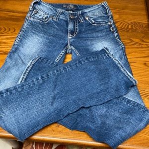 Silver Jean Co. W 25 / L 32